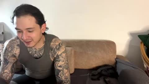 Tyler  Ada online show from October 31, 11:16 pm