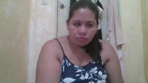 Snapshot of thelma794100 chatting on October 16, 6:51 pm thelma794100 online show from October 16, 6:51 pm