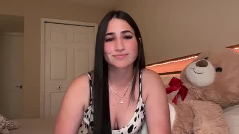 Mia Navarro online show from August 4, 4:52 am