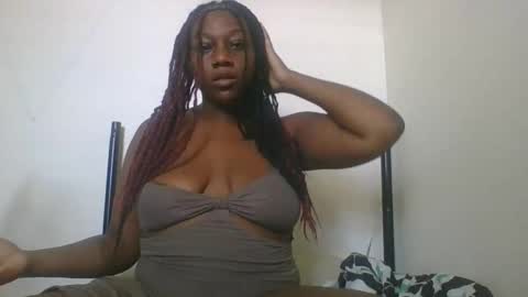 TheNaturalGoddess online show from November 3, 4:41 pm