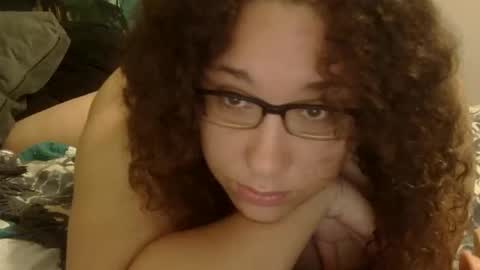 Amelia online show from November 25, 1:21 pm