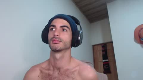 Santiago Enrique online show from March 28, 5:53 am