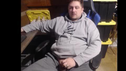 therealbigcheese0695 online show from March 14, 12:47 am