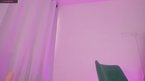    online show from February 11, 12:15 pm