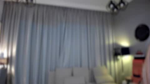 Queen Kylie online show from January 24, 2:18 am