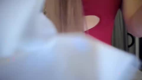Queen Kylie online show from January 7, 4:16 pm