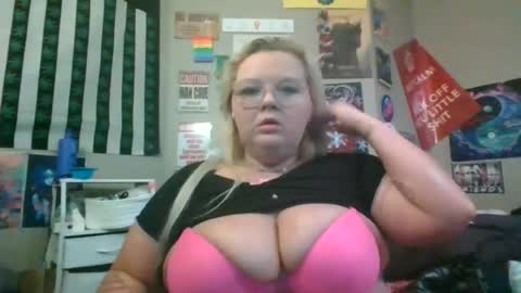 therealstackz69 online show from June 18, 1:05 pm