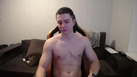 Nick   online show from February 25, 5:51 pm