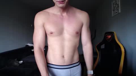 Nick   online show from September 9, 10:26 am