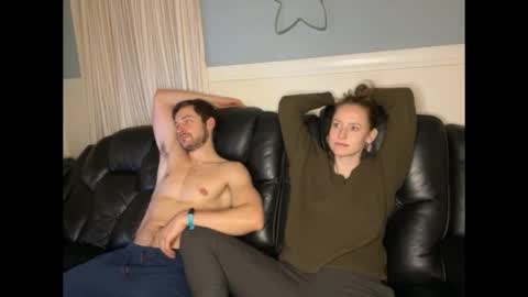 Beth and John online show from December 5, 2:55 am