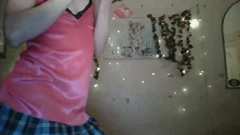 sillymillie0 online show from February 22, 11:24 pm