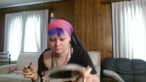 Siren of the Fae online show from April 15, 6:11 pm