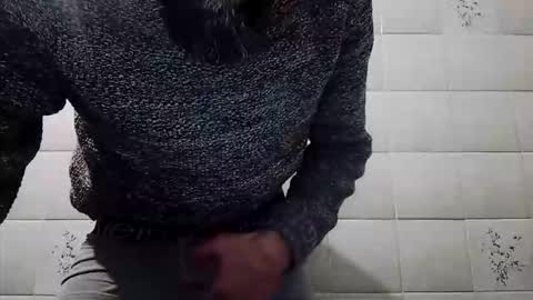 thesixpack_ online show from March 3, 2:02 pm