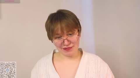 Lucia online show from February 1, 10:23 am