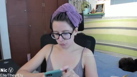 Nicole online show from February 9, 10:12 pm