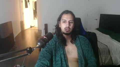 Snapshot of theworldisavampire2 chatting on October 14, 4:15 am theworldisavampire2 online show from October 14, 4:15 am