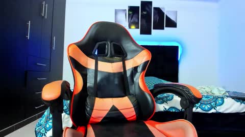 Thiago online show from November 23, 7:17 am