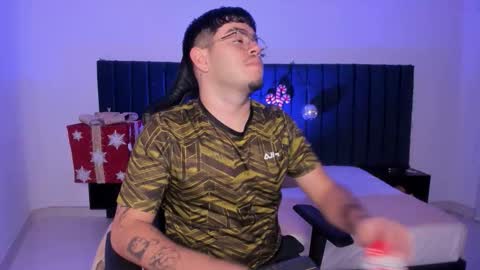 thiago_occonor online show from January 11, 5:24 am