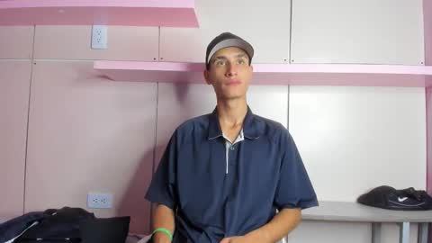 Thiago online show from February 28, 12:09 pm