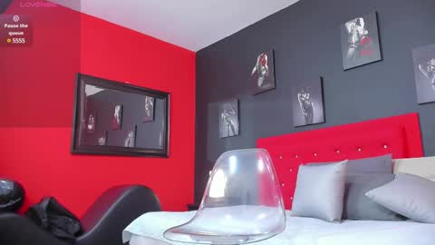 Thia Gomez online show from March 5, 12:33 pm