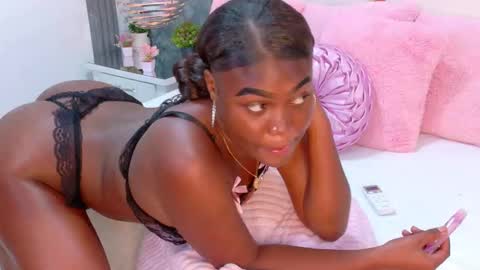 thiana online show from February 11, 1:59 pm