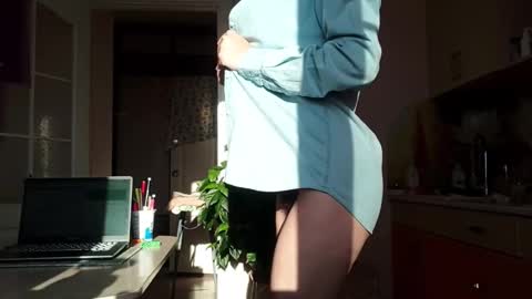 MilkyChoco online show from November 5, 1:46 pm