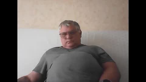 Thierrysymp online show from September 14, 9:44 am