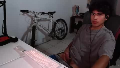 thieves_us online show from October 21, 5:45 am