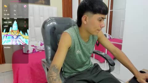  THIAGO COLLINS  online show from March 17, 10:26 pm