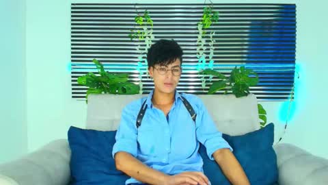 Thiago Saenzz online show from February 2, 1:30 pm