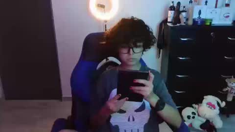 Snapshot of thomascooper_cams chatting on October 14, 10:57 pm VALERIA online show from October 14, 10:57 pm