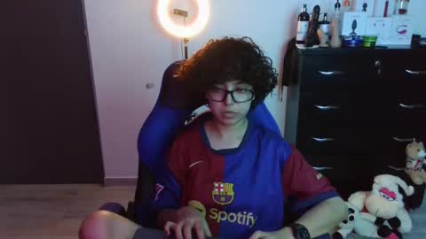 Snapshot of thomascooper_cams chatting on October 20, 1:54 am VALERIA online show from October 20, 1:54 am