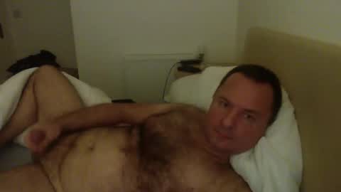 Tom online show from October 8, 10:59 pm