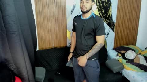 thomson_hot01 online show from January 12, 5:03 am