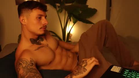 Sebastian online show from September 19, 12:59 am