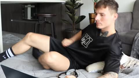 Sebastian online show from January 31, 7:29 pm