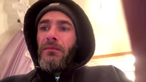 throbbing8585 online show from March 1, 10:47 pm