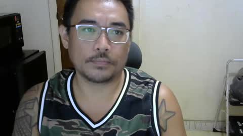 thrustinjustin808 online show from January 28, 4:52 pm