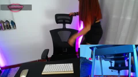 tiana_rosse_ online show from March 24, 12:00 pm