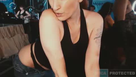 TIANNA online show from November 8, 9:29 pm