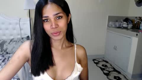 tiara online show from November 17, 11:07 pm