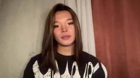 Ms. Tiara online show from March 14, 2:37 am