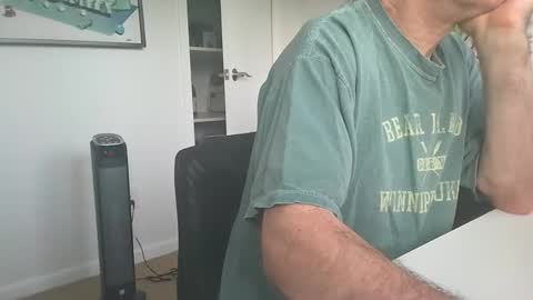 JustMe online show from February 19, 2:11 pm