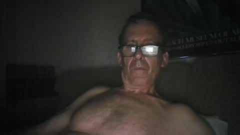 JustMe online show from April 19, 2:01 am