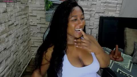 leidy online show from January 10, 8:42 am