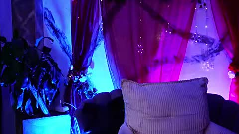    online show from June 24, 4:08 am