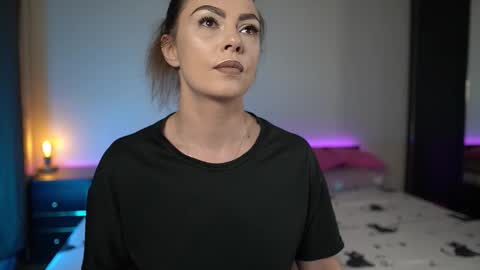 Tiffany online show from March 21, 9:19 pm