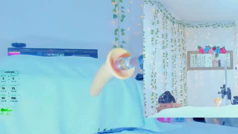 Snapshot of tiffanny_love__ chatting on October 20, 9:36 am Tiffanny online show from October 20, 9:36 am