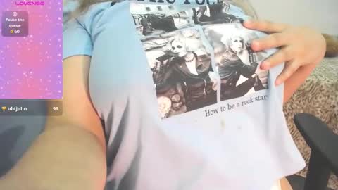 Snapshot of tiffany_teressa chatting on March 1, 7:59 pm tiffany theressa online show from March 1, 7:59 pm