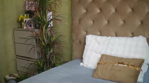  Tiffany  online show from February 4, 10:24 pm